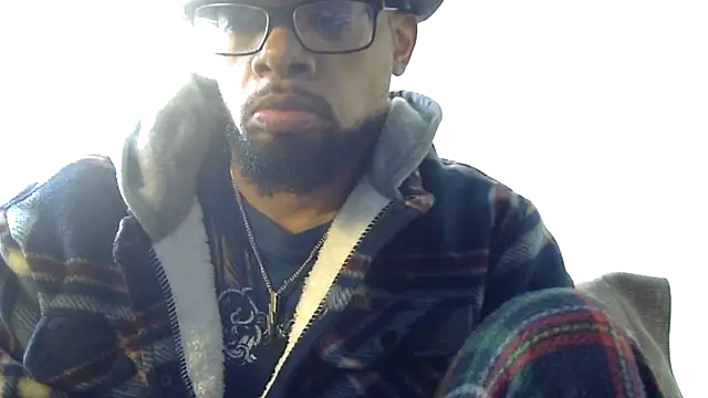 Snapshot of WhiskeyWood_DuhGOD chatting on February 2, 2026, 5:23 pm WhiskeyWood DuhGOD online show from February 2, 2026, 5:23 pm