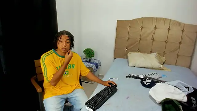 veronica 006 online show from February 16, 2025, 5:37 pm