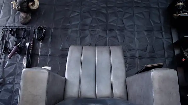 Agata Darkness online show from November 28, 2025, 7:58 pm