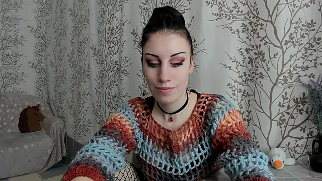 Snapshot of Mary0Lou chatting on December 8, 2024, 6:22 am Mary0Lou online show from December 8, 2024, 6:22 am