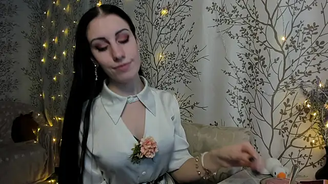 Snapshot of Mary0Lou chatting on December 15, 2024, 9:03 am Mary0Lou online show from December 15, 2024, 9:03 am