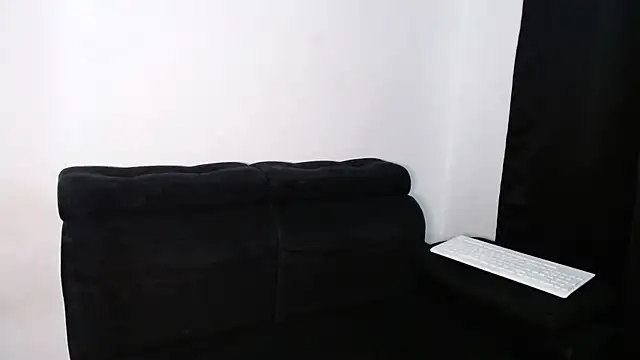 JacksonCooper1 online show from April 11, 2026, 3:47 am