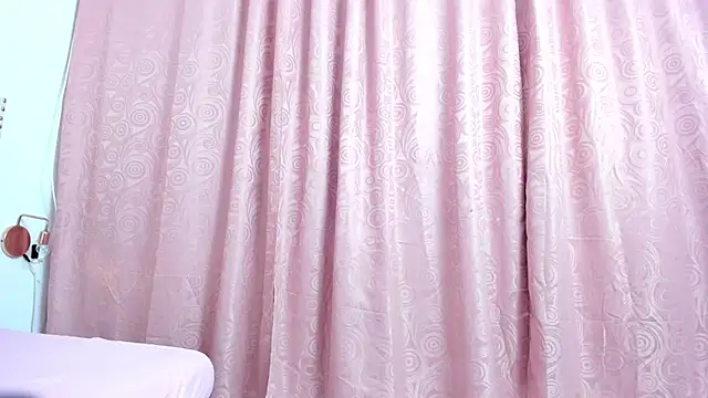 Snapshot of Kim_Eli chatting on February 20, 2025, 2:07 am Kim Eli online show from February 20, 2025, 2:07 am