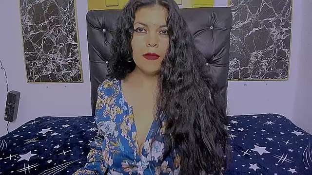 Snapshot of scarlett_w0lf chatting on February 9, 2026, 2:48 pm scarlett w0lf online show from February 9, 2026, 2:48 pm