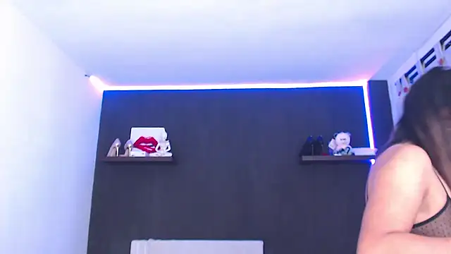 SusanLeroy online show from March 26, 2026, 9:07 am