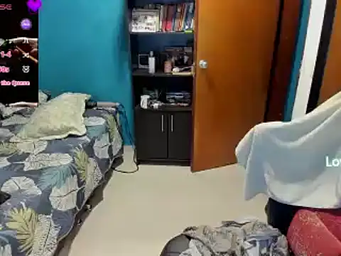 peanut tangerine online show from October 31, 2025, 1:02 am