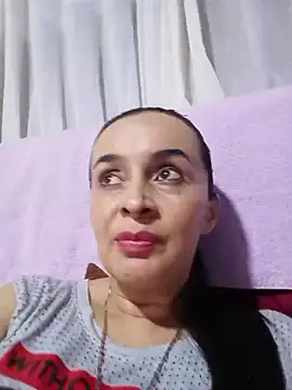 Samantha Sullivan  online show from March 26, 2026, 3:49 am