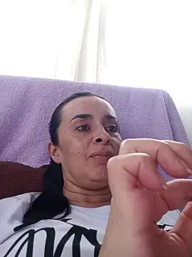 Samantha Sullivan  online show from March 9, 2026, 12:20 pm