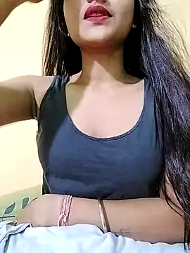 Snapshot of MISSQUEEN48 chatting on March 18, 2025, 11:44 am MISSQUEEN48 online show from March 18, 2025, 11:44 am