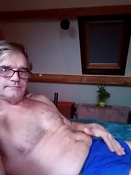 ronny51 online show from February 5, 2025, 7:29 am