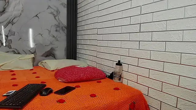 Michelle Brooks online show from March 21, 2025, 11:34 pm