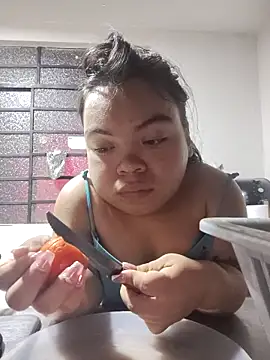 Michelle Brooks online show from September 19, 2025, 9:46 am