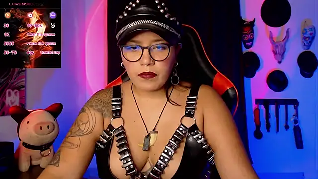 LilithSharon online show from November 8, 2025, 5:05 pm