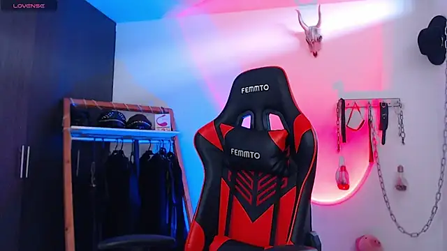 LilithSharon online show from December 20, 2025, 4:54 pm