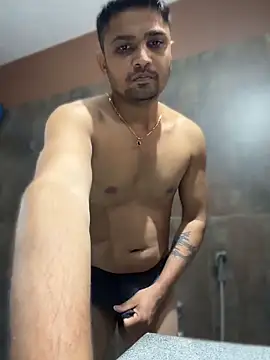 jd82000 online show from April 28, 2026, 12:53 pm