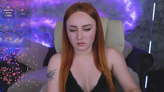Snapshot of LovelyBell chatting on March 19, 2025, 8:00 pm LovelyBell online show from March 19, 2025, 8:00 pm
