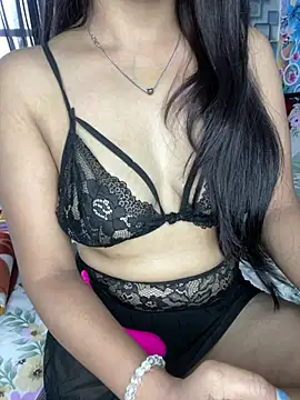 Snapshot of Hot_royalbhabhi chatting on March 15, 2025, 10:46 am Hot royalbhabhi online show from March 15, 2025, 10:46 am