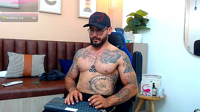 Snapshot of hanz_col chatting on March 20, 2025, 10:21 am hanz col online show from March 20, 2025, 10:21 am