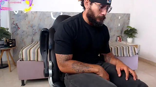 hanz col online show from April 15, 2026, 2:32 pm