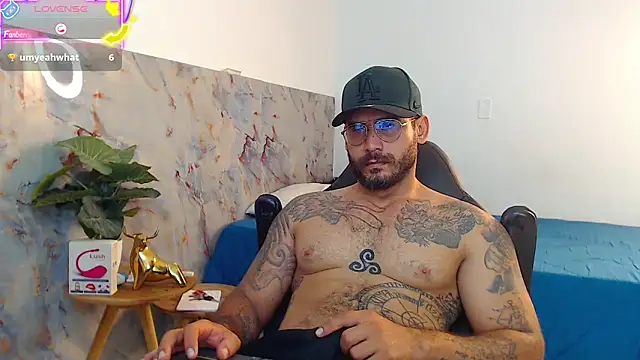 Snapshot of hanz_col chatting on September 26, 2025, 11:17 am hanz col online show from September 26, 2025, 11:17 am