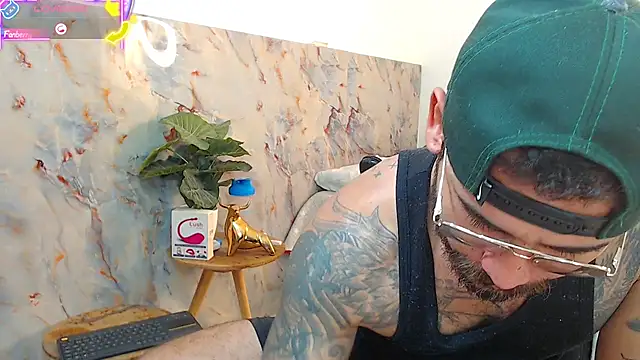 Snapshot of hanz_col chatting on September 27, 2025, 3:07 pm hanz col online show from September 27, 2025, 3:07 pm