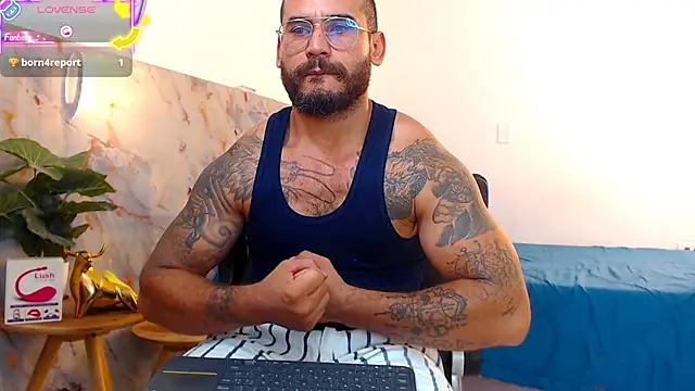 Snapshot of hanz_col chatting on September 12, 2025, 5:56 pm hanz col online show from September 12, 2025, 5:56 pm