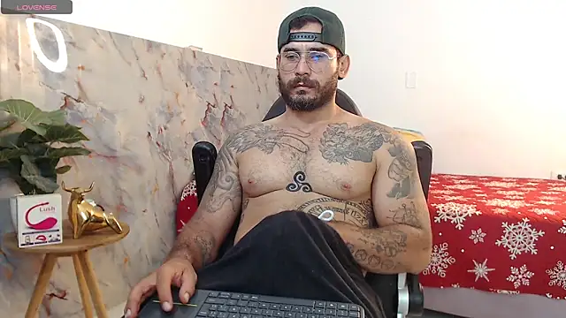 Snapshot of hanz_col chatting on October 2, 2025, 2:20 pm hanz col online show from October 2, 2025, 2:20 pm