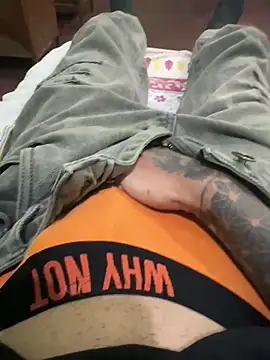 Snapshot of Big_dick_dog chatting on March 23, 2026, 10:04 am Big dick dog online show from March 23, 2026, 10:04 am