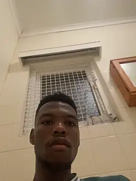 Andilegt online show from November 4, 2025, 5:39 pm