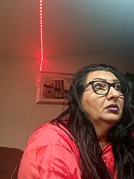 Genoveva73sexy online show from March 19, 2025, 9:16 pm