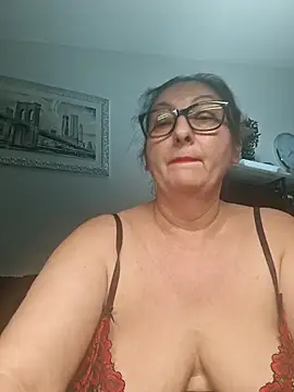 Genoveva73sexy online show from September 30, 2025, 5:19 pm