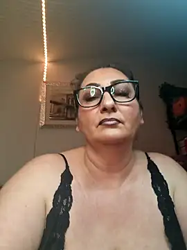 Genoveva73sexy online show from February 24, 2025, 5:42 pm