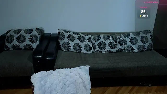 JohnnyStepBro online show from March 12, 2026, 5:39 pm