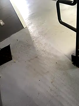 Snapshot of zeekBbc chatting on October 28, 2025, 4:17 pm zeekBbc online show from October 28, 2025, 4:17 pm