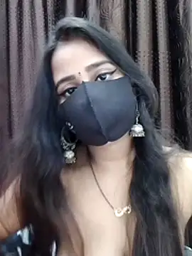 Snapshot of Lalisa_sexy chatting on October 29, 2025, 5:12 pm Lalisa sexy online show from October 29, 2025, 5:12 pm