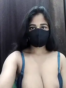 Lalisa sexy online show from July 3, 2026, 8:21 am