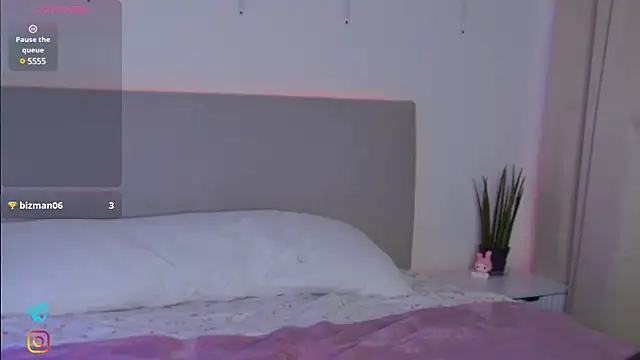 Snapshot of Lisa_Moones chatting on January 18, 2025, 4:31 pm Lisa Moones online show from January 18, 2025, 4:31 pm