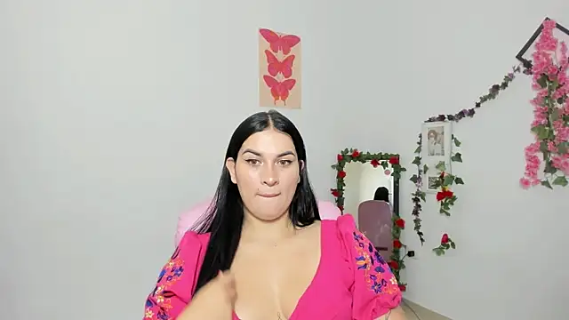 Emic  online show from November 14, 2025, 2:54 pm