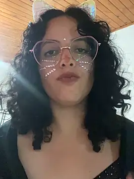 babyluna939 online show from March 11, 2025, 12:22 am