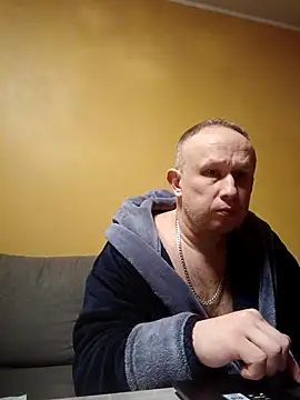 X46x online show from December 21, 2025, 6:04 am