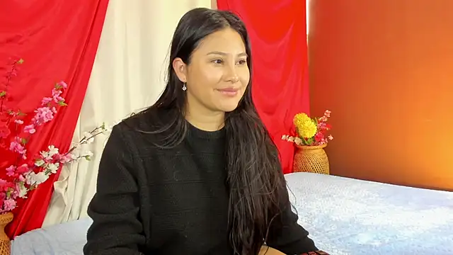 Little Ivy online show from November 3, 2025, 1:04 pm