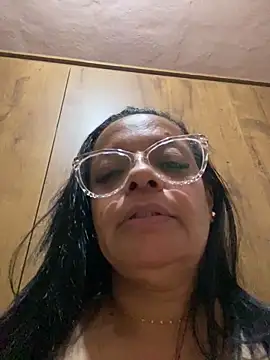 Snapshot of lomagata chatting on June 23, 2026, 1:36 am lomagata online show from June 23, 2026, 1:36 am