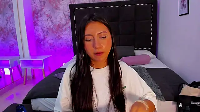 Snapshot of Celeste_Storm chatting on March 5, 2025, 3:51 pm Celeste Storm online show from March 5, 2025, 3:51 pm