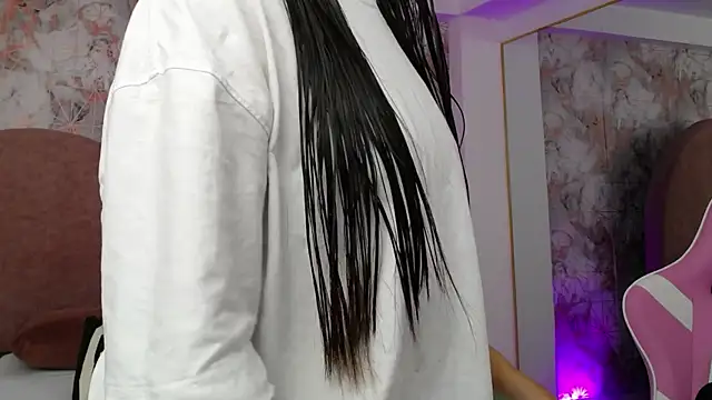 Snapshot of Celeste_Storm chatting on March 5, 2025, 12:22 pm Celeste Storm online show from March 5, 2025, 12:22 pm