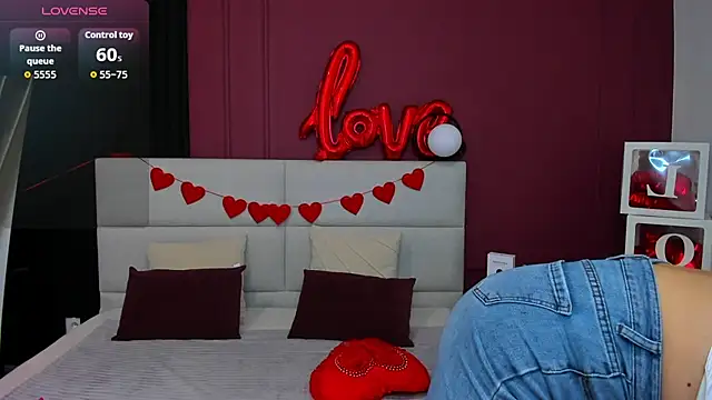 Linda Insatiable online show from March 20, 2026, 2:34 am