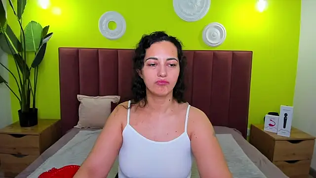 Linda Insatiable online show from March 21, 2026, 1:29 am