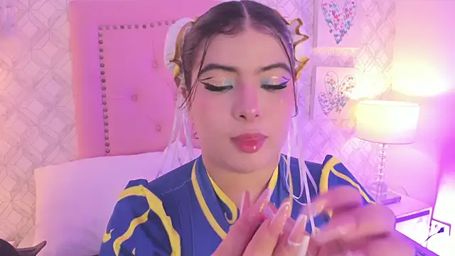 martina rivera  online show from March 28, 2026, 12:17 pm