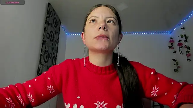 Susana garcia  online show from March 14, 2025, 1:05 am