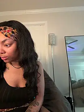 butterflybootyy online show from March 9, 2026, 12:52 pm