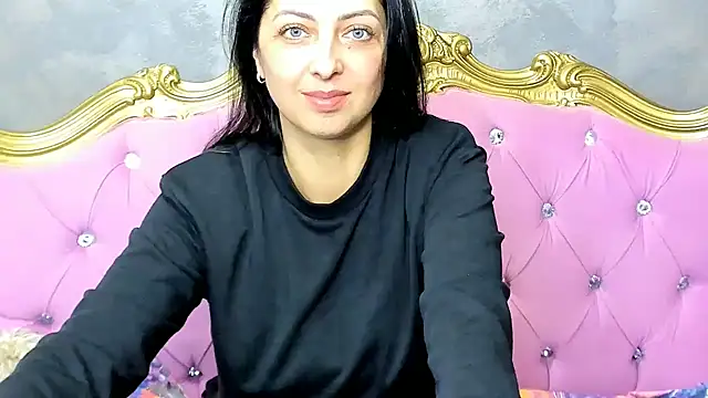 DivinSandra online show from February 27, 2025, 11:50 am